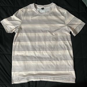 unisex thin & simple t shirt, shein small